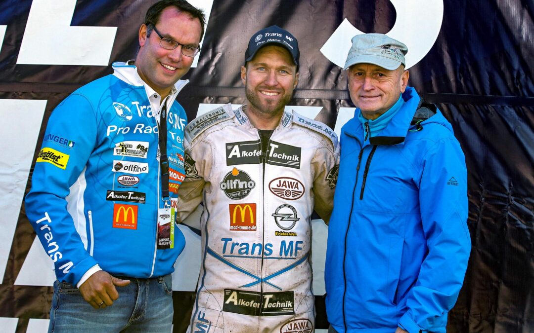 Martin Smolinski mit Leon Madsen und Mark Riss im „Trans MF Pro Race Team“